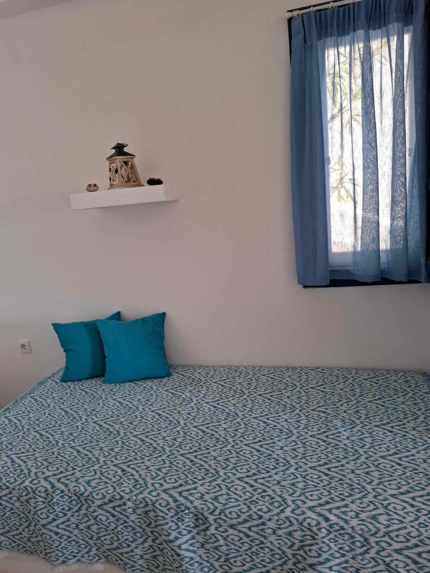 Vrahos Rooms - Studios Alopronia Exterior foto